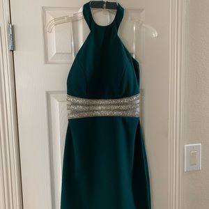 Emerald green short cocktail dres